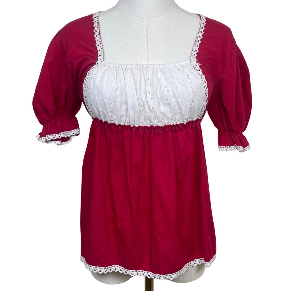 Vintage Peasant Milkmaid Top Women M Red White Eyelet Lace Trim Puff Sleeve